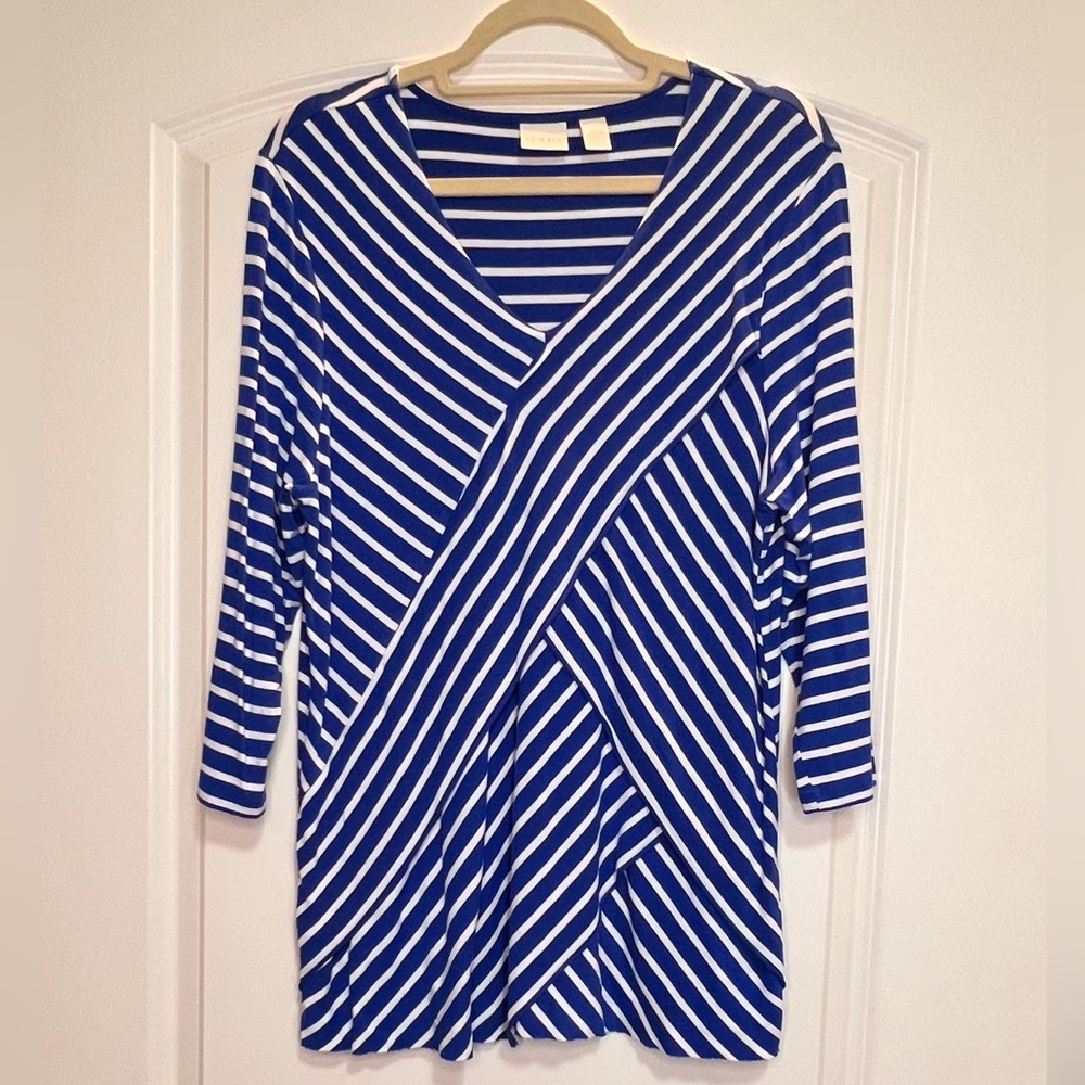 Chico’s | Sz 2 ( LARGE ) | Blue & White Vertical Striped 3/4 Sleeves Top - EUC